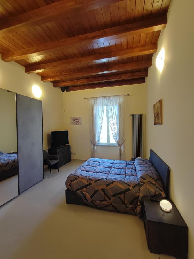In Centro Rooms And Apartments Isola di Liri Exterior photo