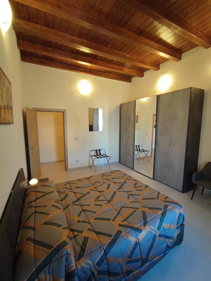 In Centro Rooms And Apartments Isola di Liri Exterior photo